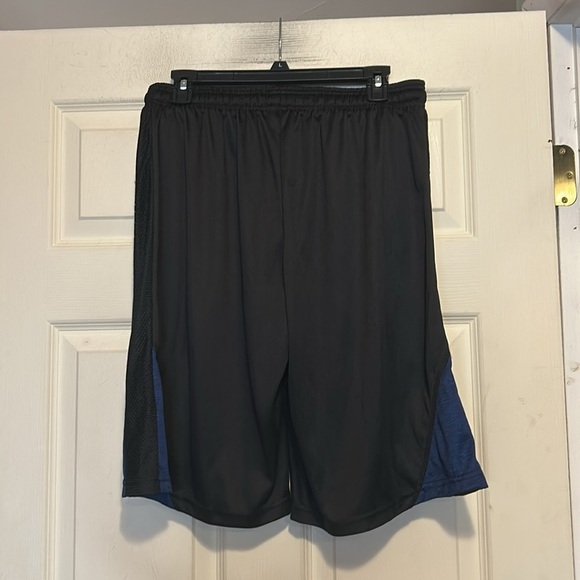 Game Time Athletic Shorts Size Small NWT Men’s Black Blue - Picture 5 of 6